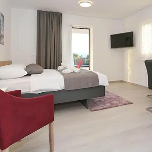 Ankora 2 With Heated Pool Apartment